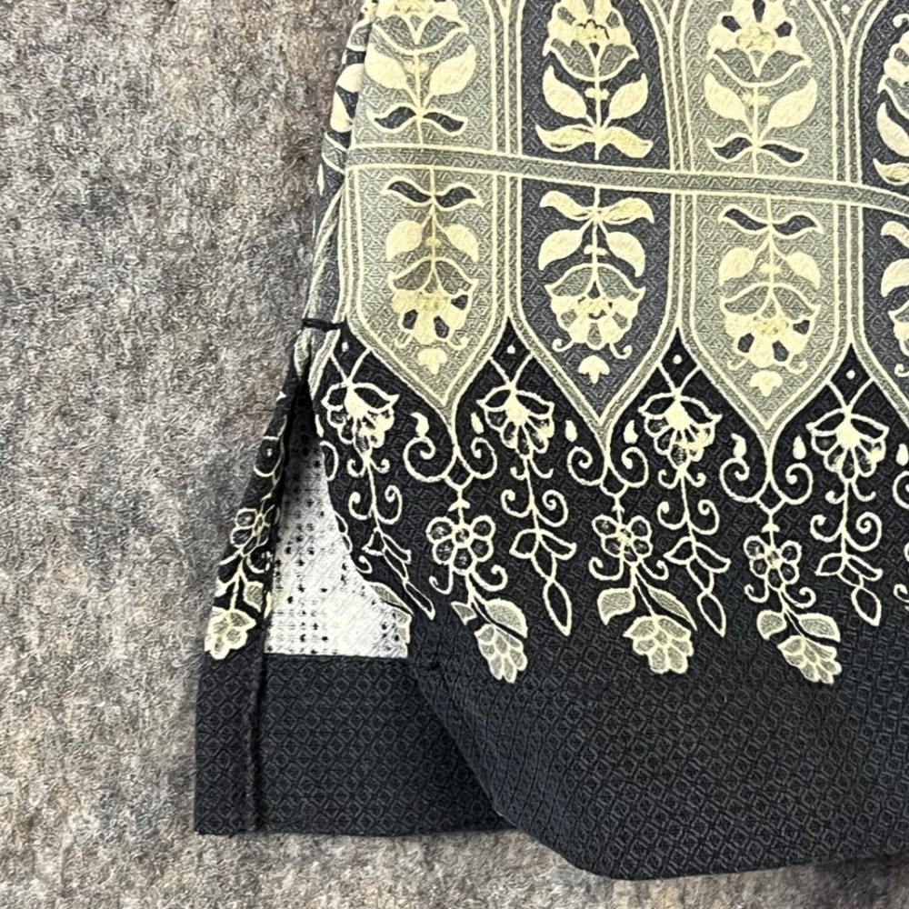 Tommy Bahama Tank Top Size XS 100% Silk Floral Border Print Sleeveless Resort - Picture 3 of 6